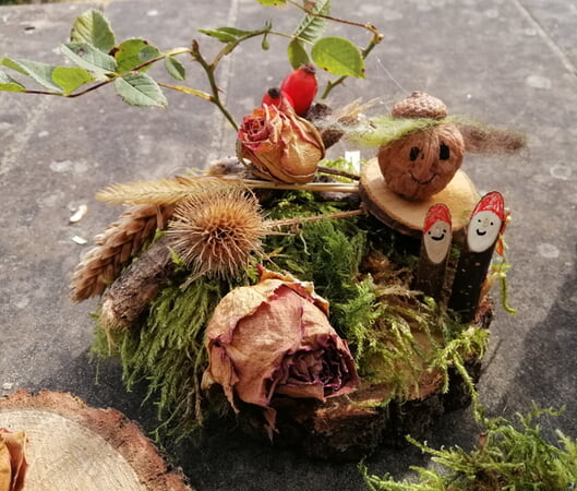 Selbstgebastelte Schätze aus Naturmaterialien © Naturpark S-H