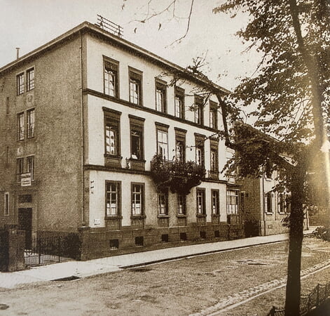 1919: Das erste Gebäude der Handwerkskammer in der Allee 36 in Heilbronn.