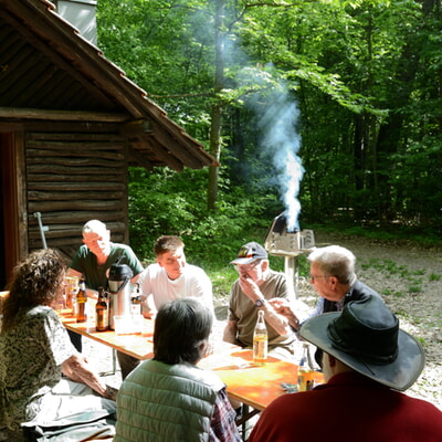 H&uuml;ttentreff/Stammtisch 