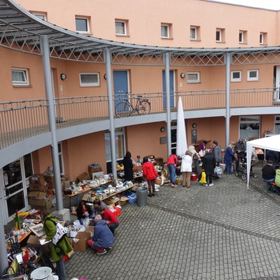 Flohmarkt am Löweneck 
