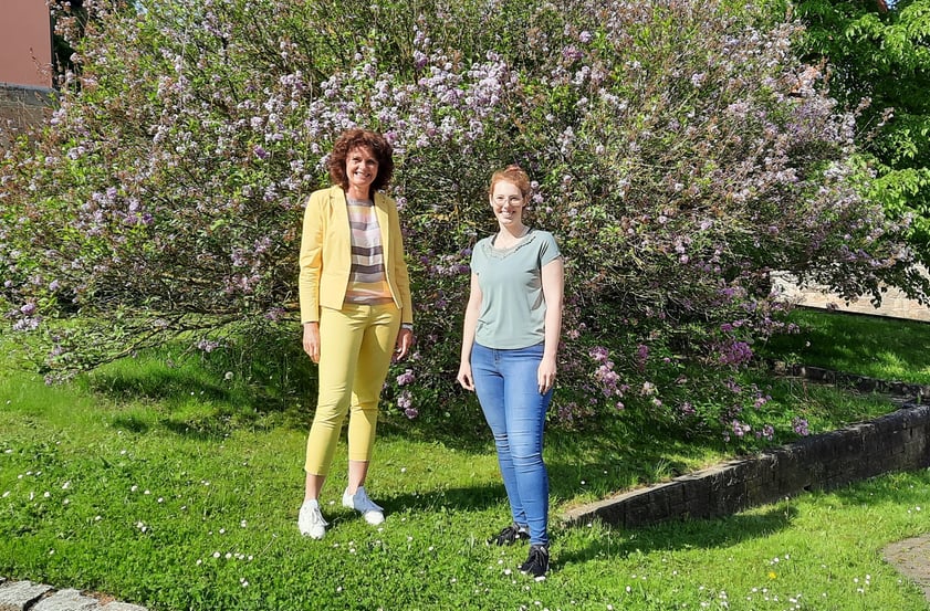 Natascha Pfeifle (rechts) beim Kennenlernen mit Bürgermeisterin Danner